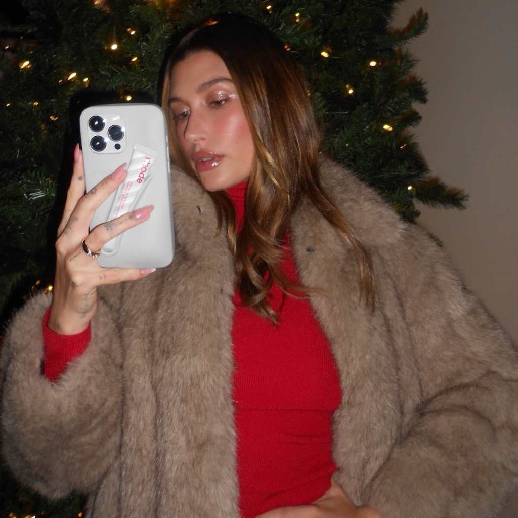 Rhode Holiday Duo Glazing Milk and Peptide Lip Treatment in Peppermint Glaze Limited Edition